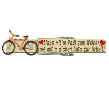 Glupperl mit einem orangefarbenen Fahrrad