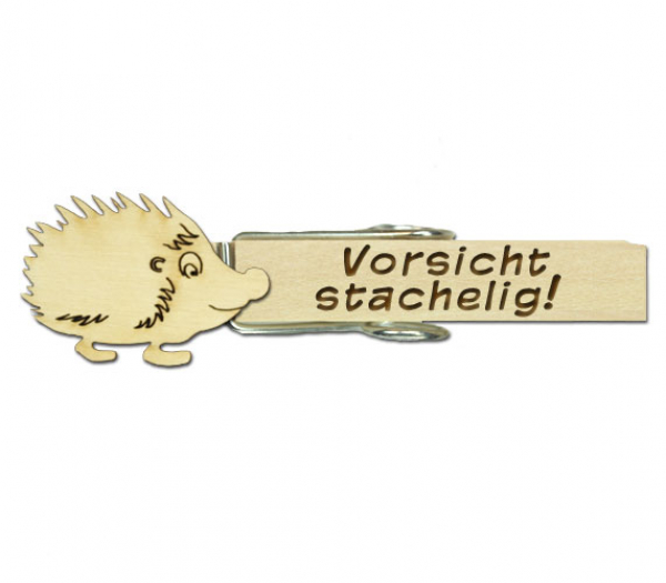 Glupperl mit einem neutralen Holz-Igel