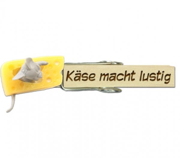Klupperl mit einem Käse und einer Maus