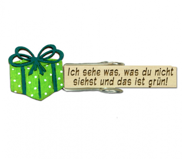 Glupperl mit einem Geschenk-Päckchen in grün