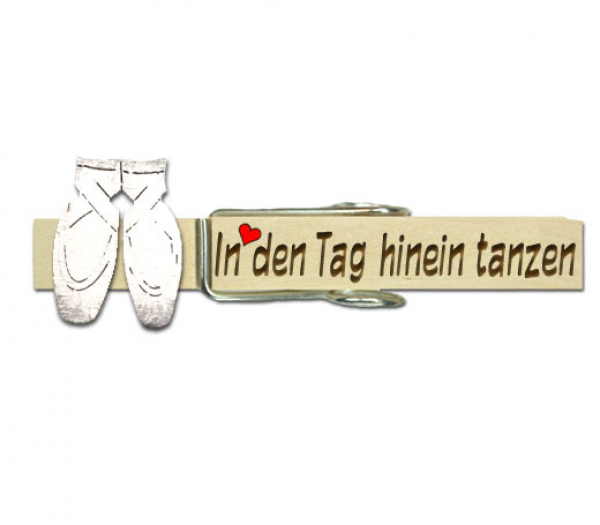 Glupperl weiß bemalten Balettschuhen