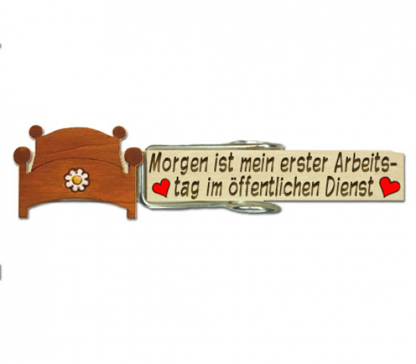 Glupperl mit einem bemalten Bett