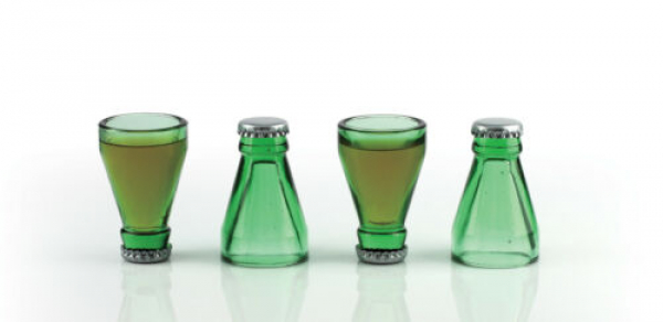 Schnapsgläser "Flaschenkopf" mit Kronkorken 4-er Set