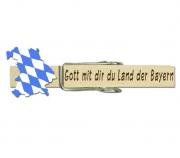 Glupperl mit einer Bayernkarte