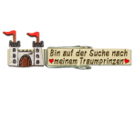 Wäscheklammer mit Namen und einer handbemalten Burg