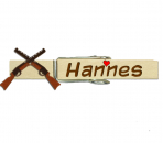 Glupperl mit zwei überkreuzten Schrotflinten